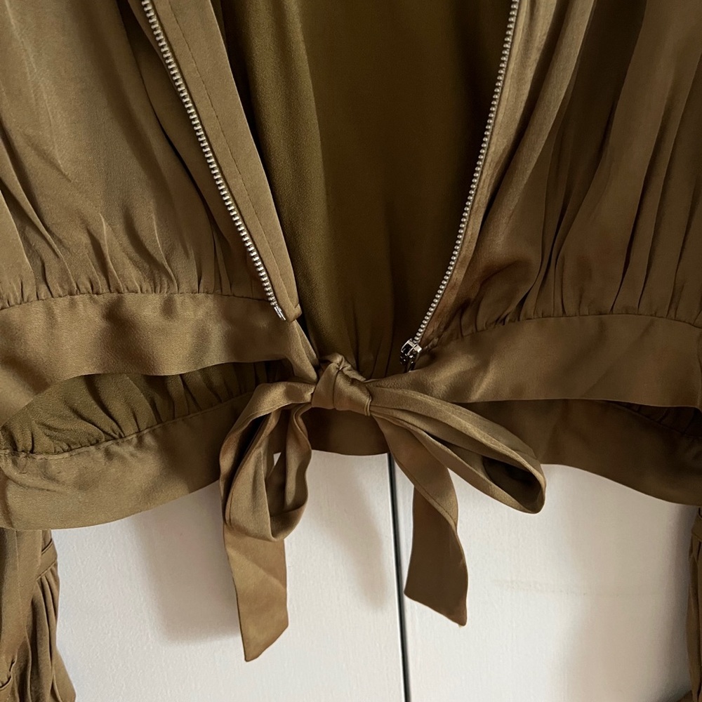 Jacket - Picture 4 of 6